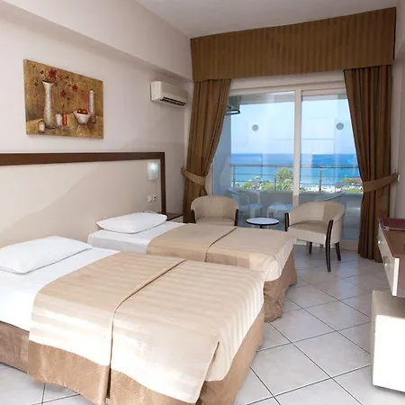 Batihan & 库萨达斯