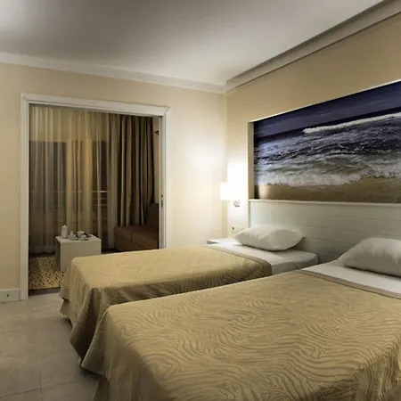 Batihan & 4* Kuşadası