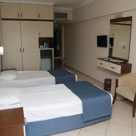 度假村 Batihan & 4*