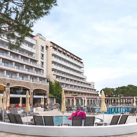 Batihan & Station touristique 4*