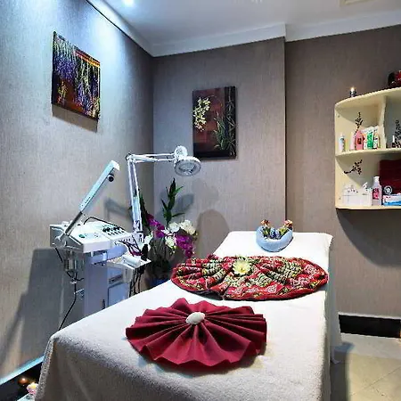 Batihan & 库萨达斯