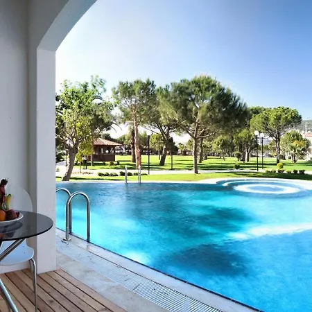 Batihan & Resort 4*