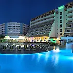 Batihan & Resort 4*